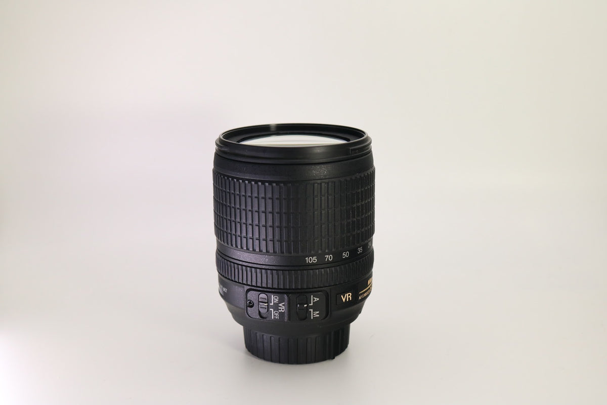 Nikon AF-S DX NIKKOR 18-105mm f/3.5-5.6G ED VR Lens