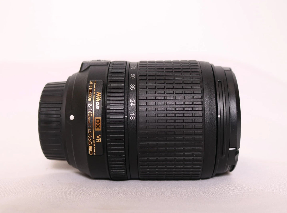 Nikon AF-S DX NIKKOR 18-140mm f/3.5-5.6G ED VR Lens