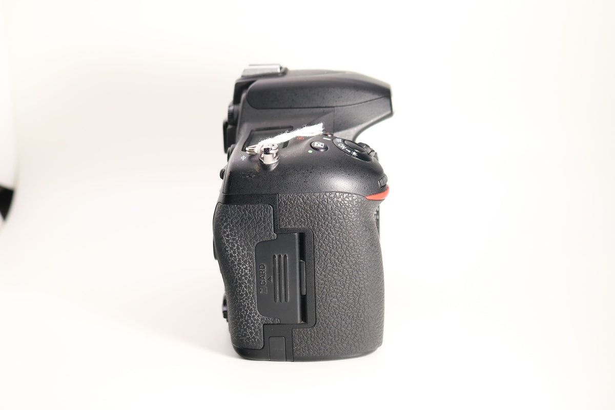 Nikon D750 DSLR Camera (Body Only)
