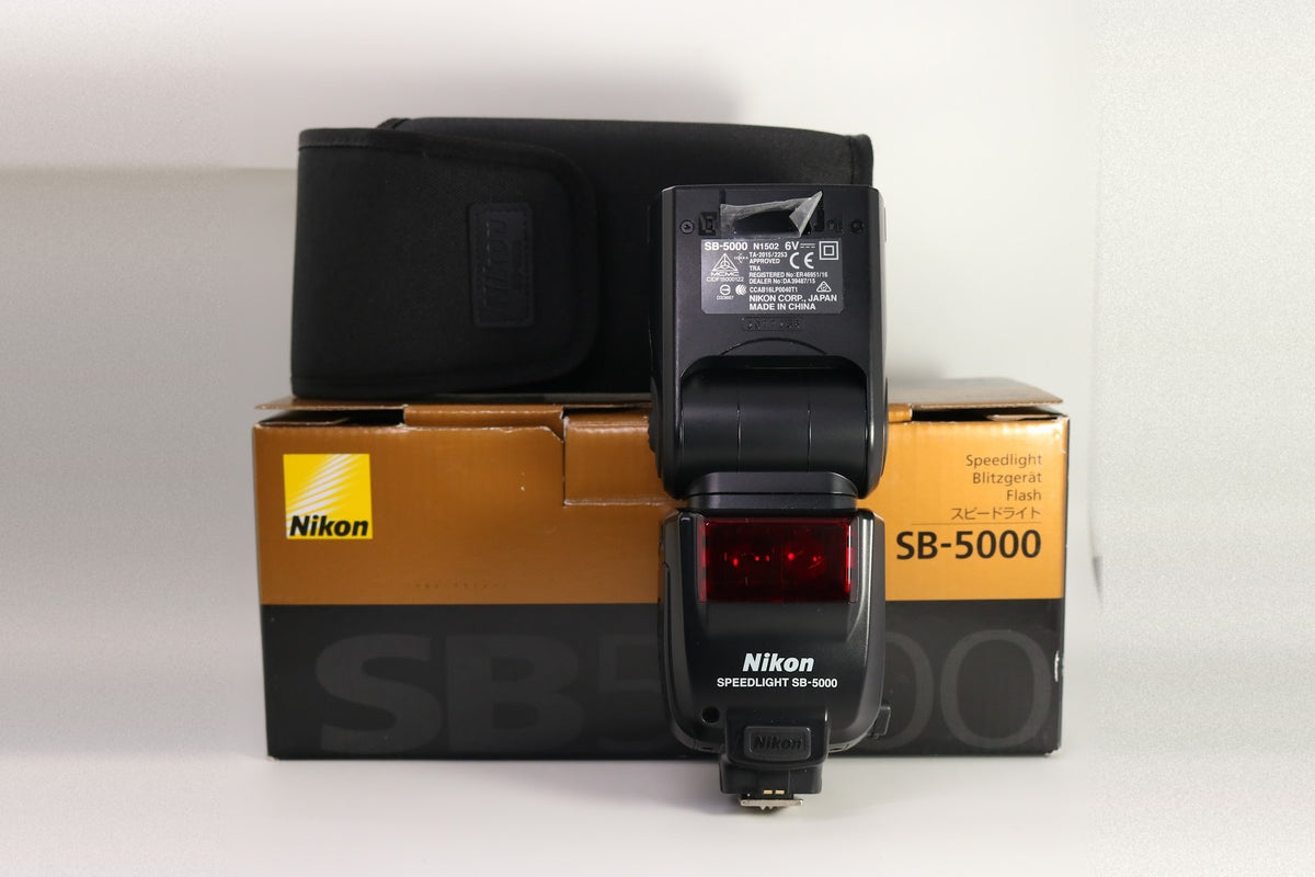 Nikon Speedlight SB-5000 Flash