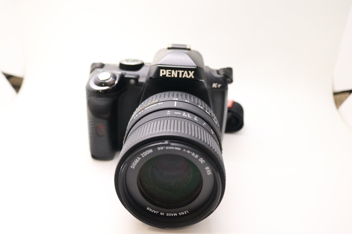 Pentax K-r DSLR Camera with Sigma 55-200mm f/4-5.6 Lens