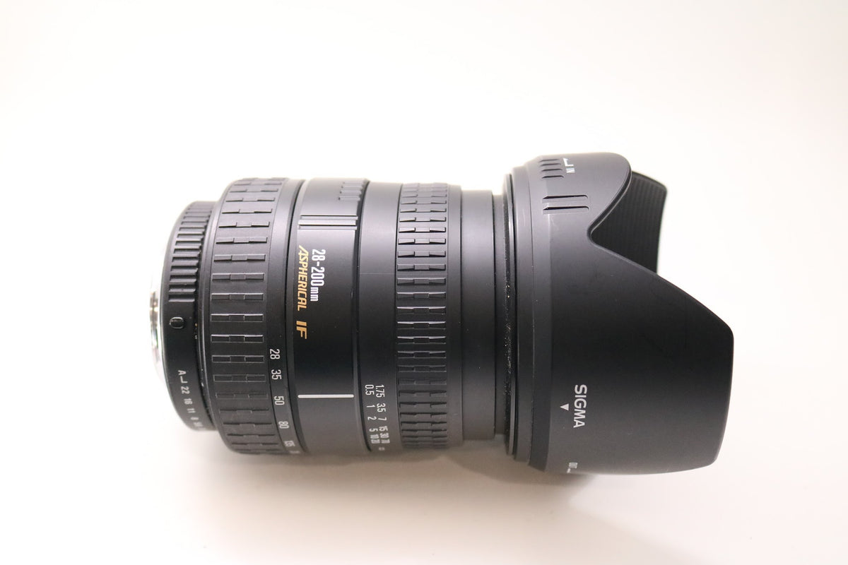 Sigma 28-200mm f/3.5-5.6 Aspherical IF Lens for Pentax K