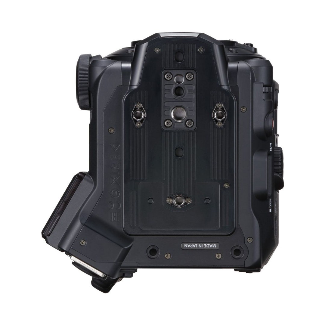 Canon C500 Mark II Body w/ CF Express Card & Reader Cinema EOS Camera Kit - additional product view