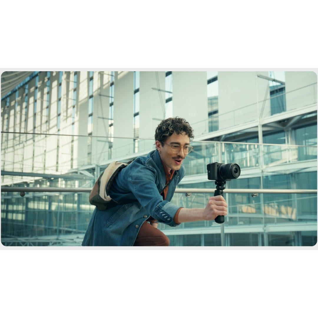 Canon HG-200TBR Tripod Grip with BR-E2 Blutooth Remote - additional product view