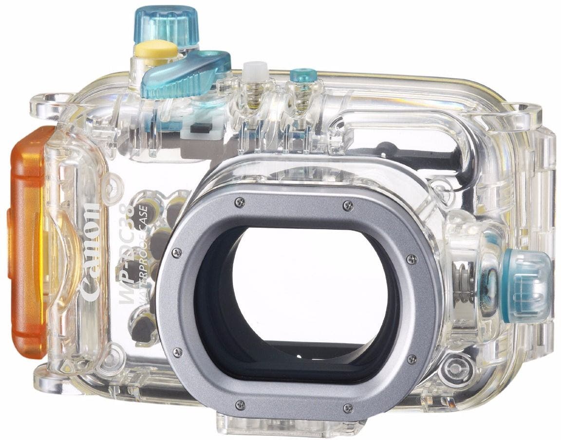 Canon WPDC38 underwater housing