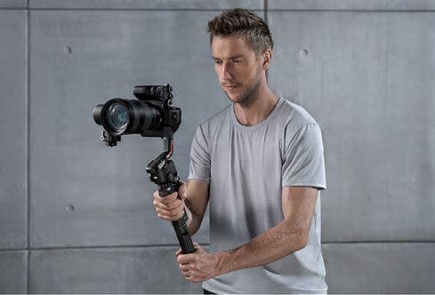 DJI RS 3 Combo Gimbal Stabilizer - payload tested 3kg - additional product view