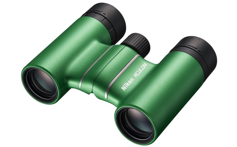 Green Nikon Aculon T02 8x21 binocular