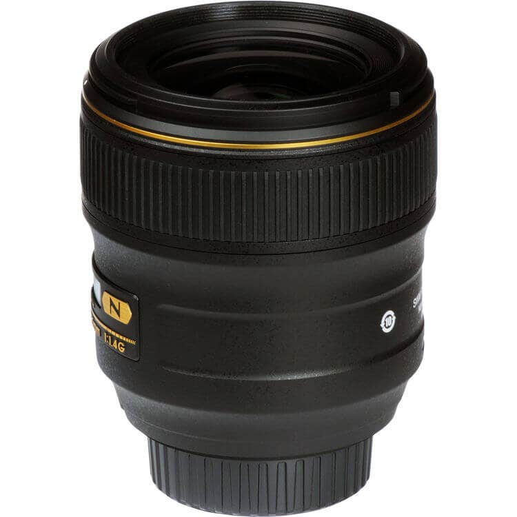Nikon AF-S 35mm f/1.4G Wide Angle Lens - additional product view