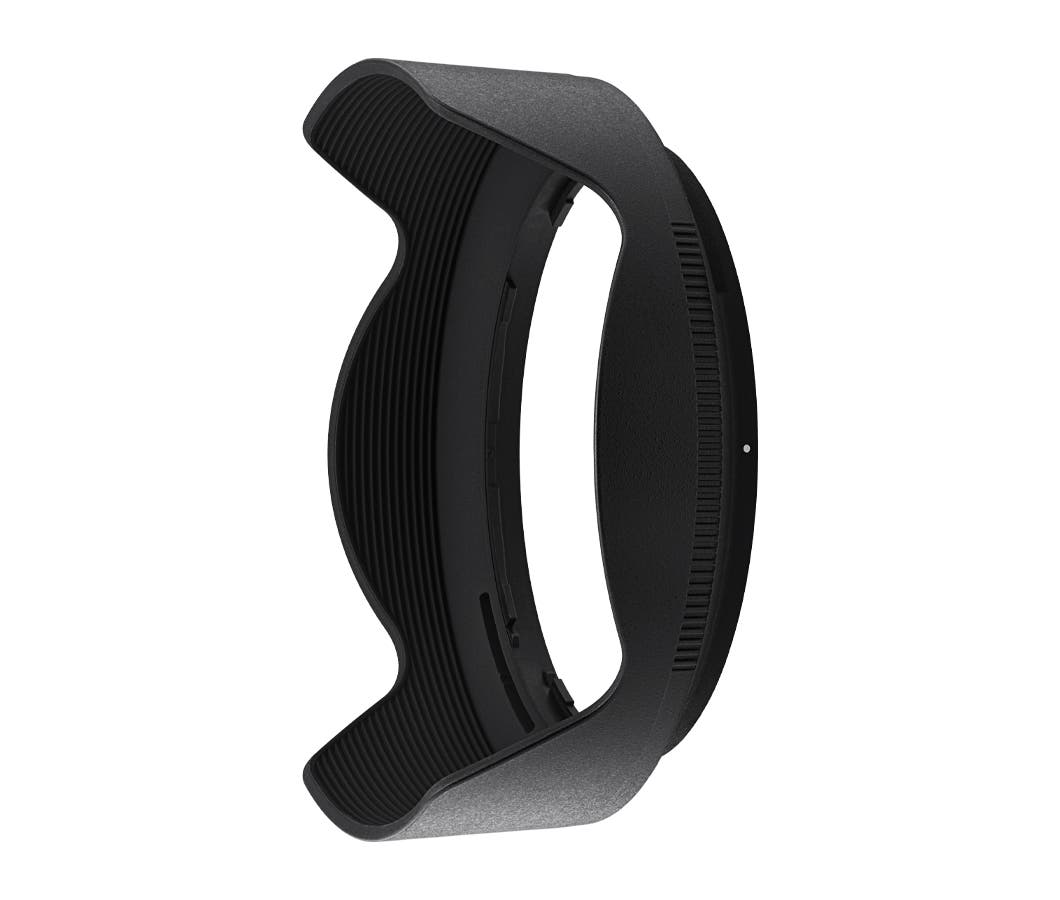 Nikon HB-95 bayonet lens hood.