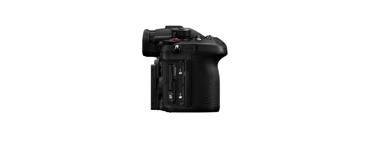 Panasonic GH6 Body w/ Leica 12-35mm f/2.8 Power OIS Lens Compact System Camera - additional product view
