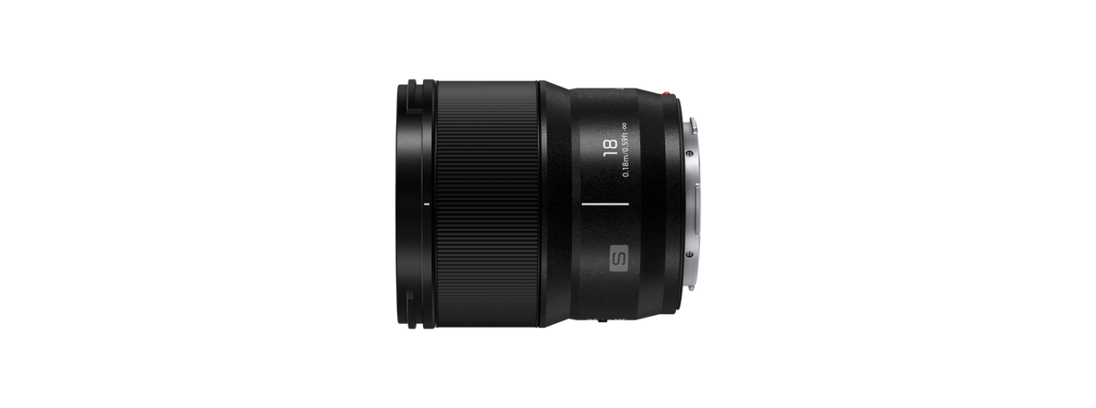 Panasonic Lumix S 18mm f/1.8 Weather Sealed Prime Lens - additional product view