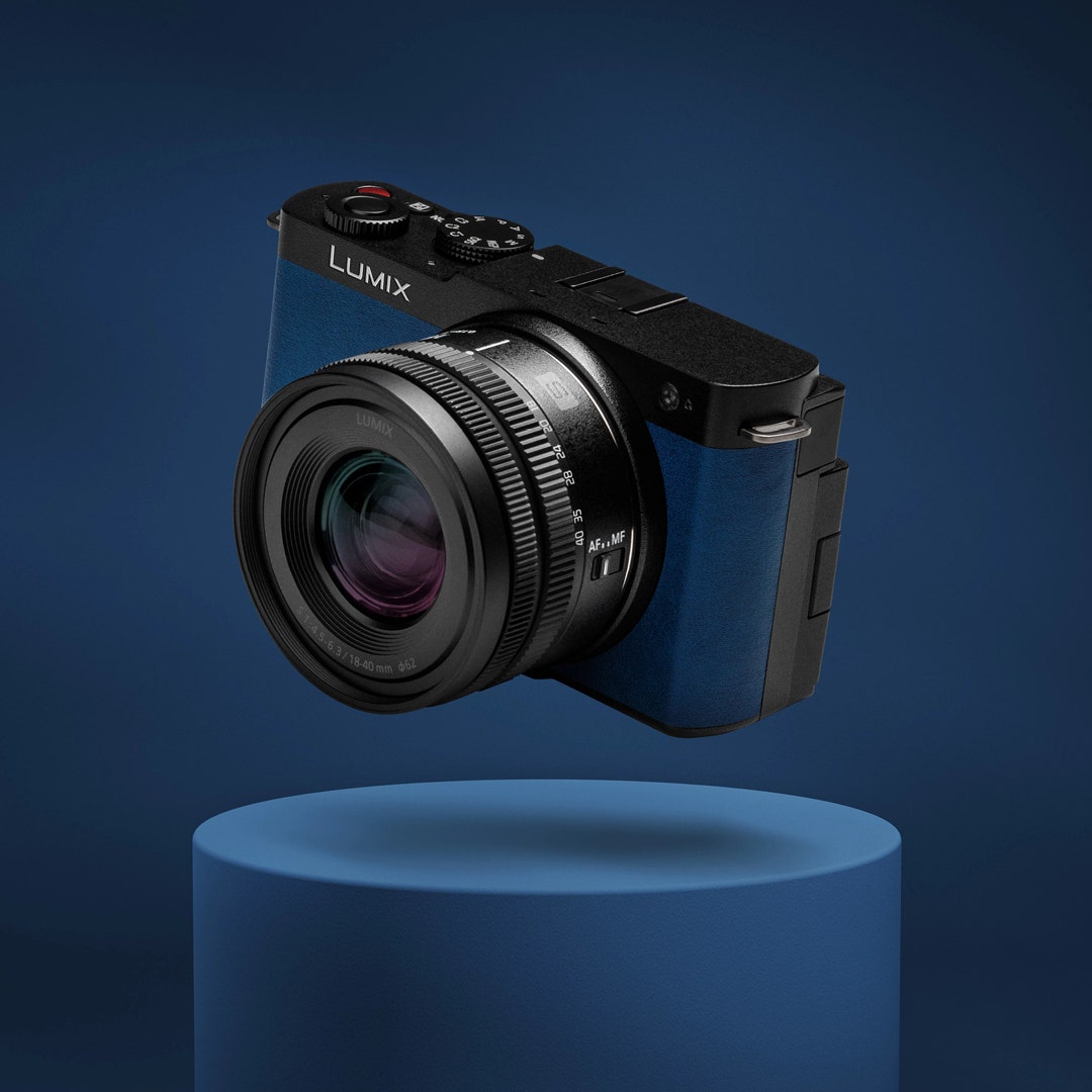 Panasonic Lumix S9 w/18-40mm f/4.5-6.3 Lens Kit - Blue Compact System Camera - additional product view