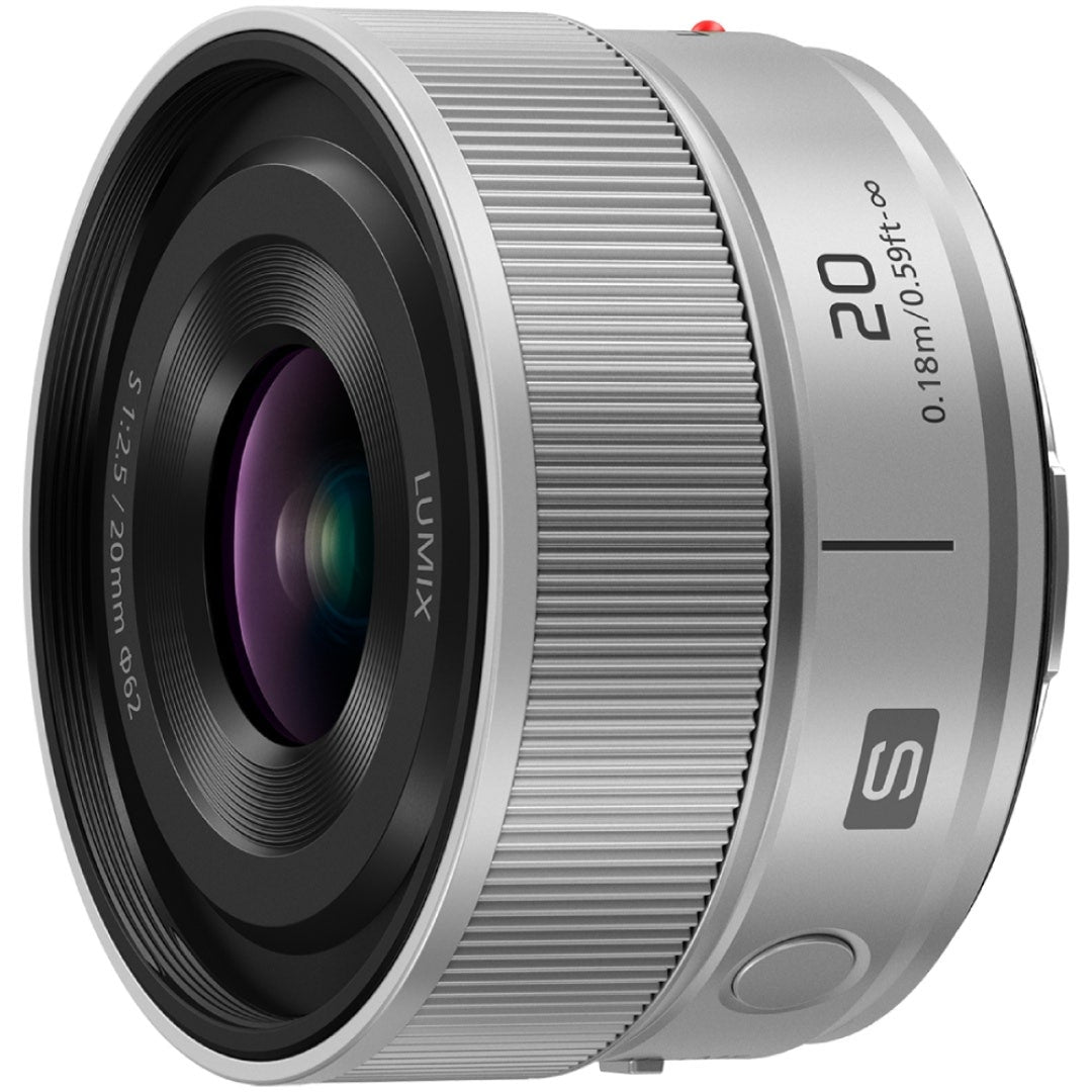 Panasonix Lumix S 20mm f/2.5 Silver Lens