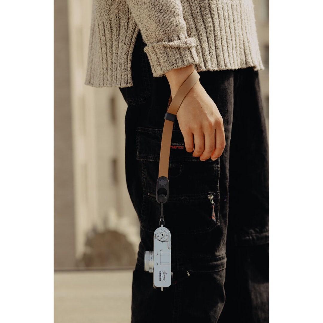 Peak Design Cuff Leather Camera Strap Camera Strap Wrist - Tan - additional product view
