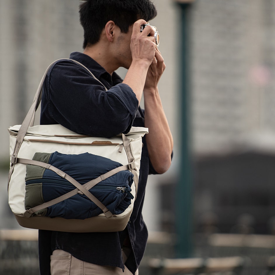 Peak Design Everyday Tote 15L v2 - Bone - additional product view