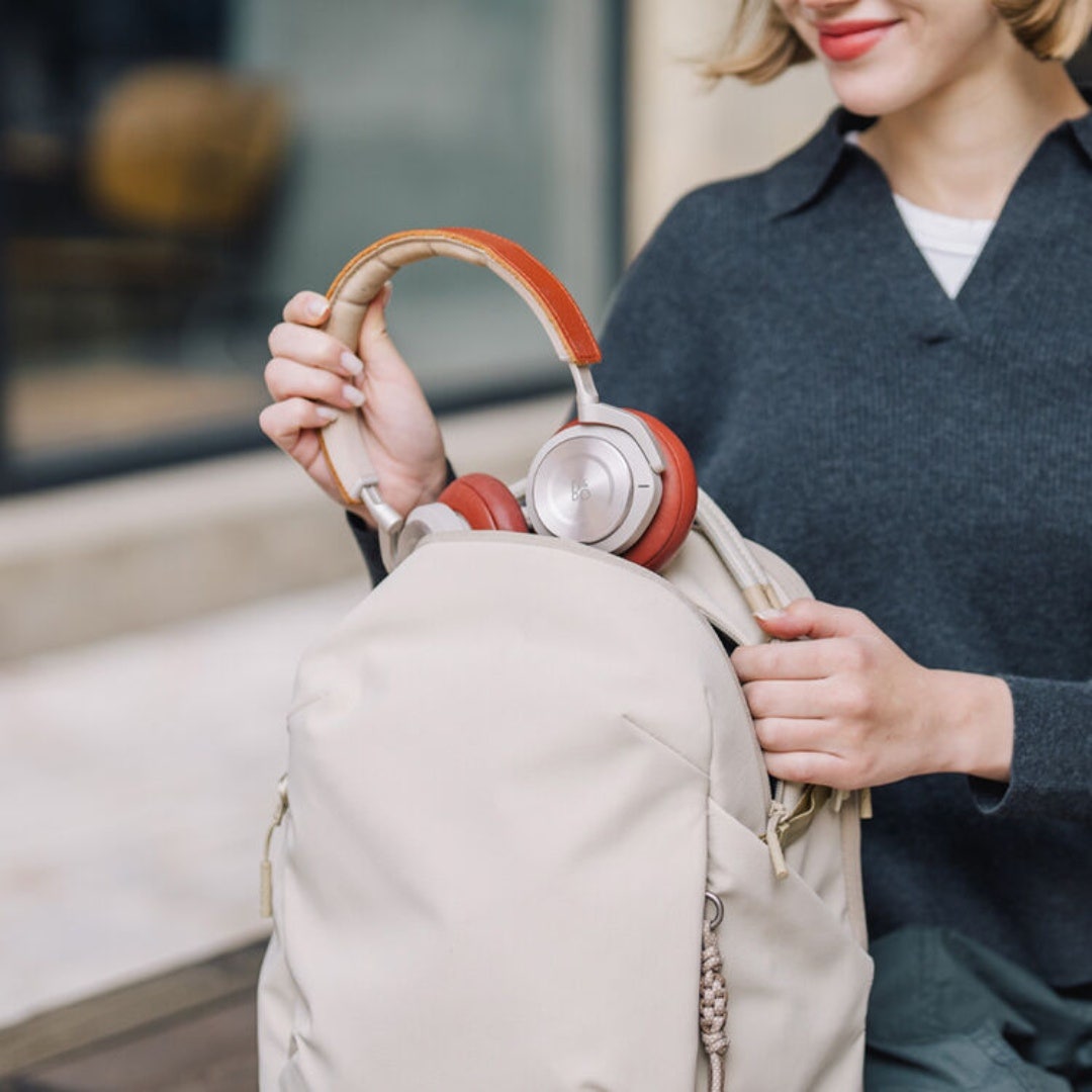 PGYTECH OneGo Lite Backpack 16L (Cream) - additional product view
