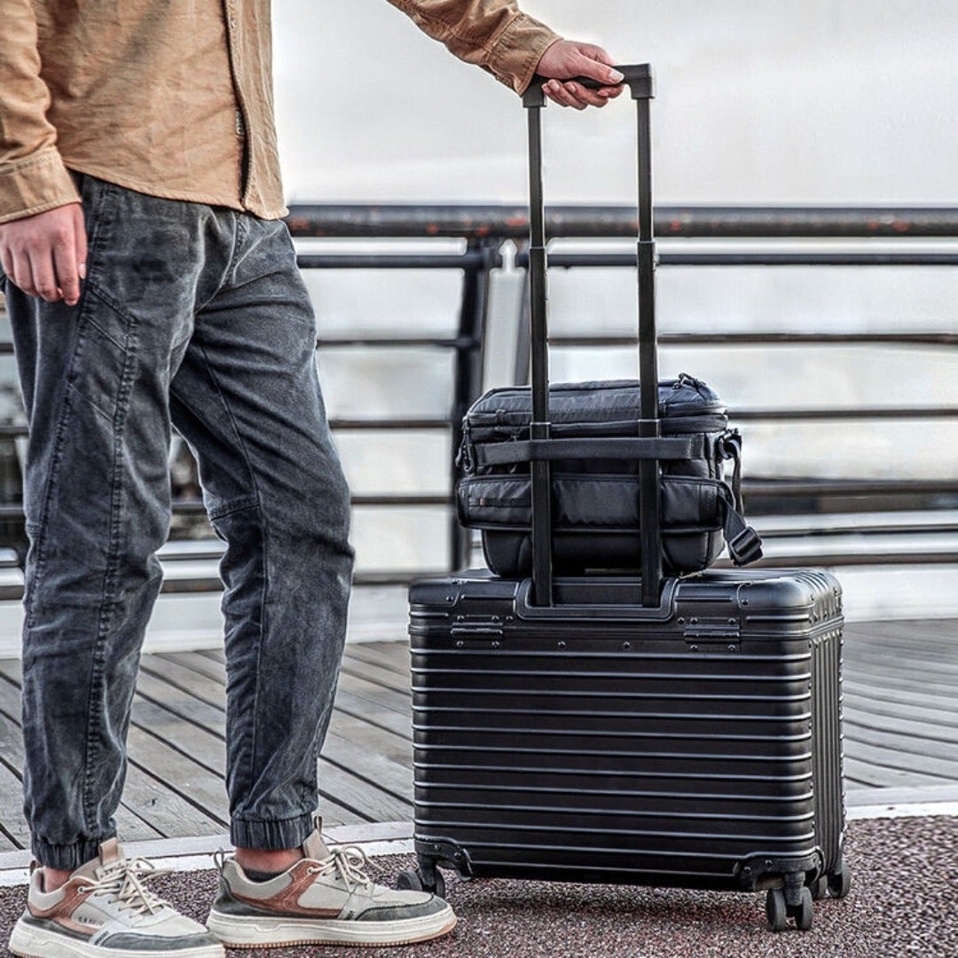 PGYTECH OneMo Sling 11L (Space Black) - additional product view
