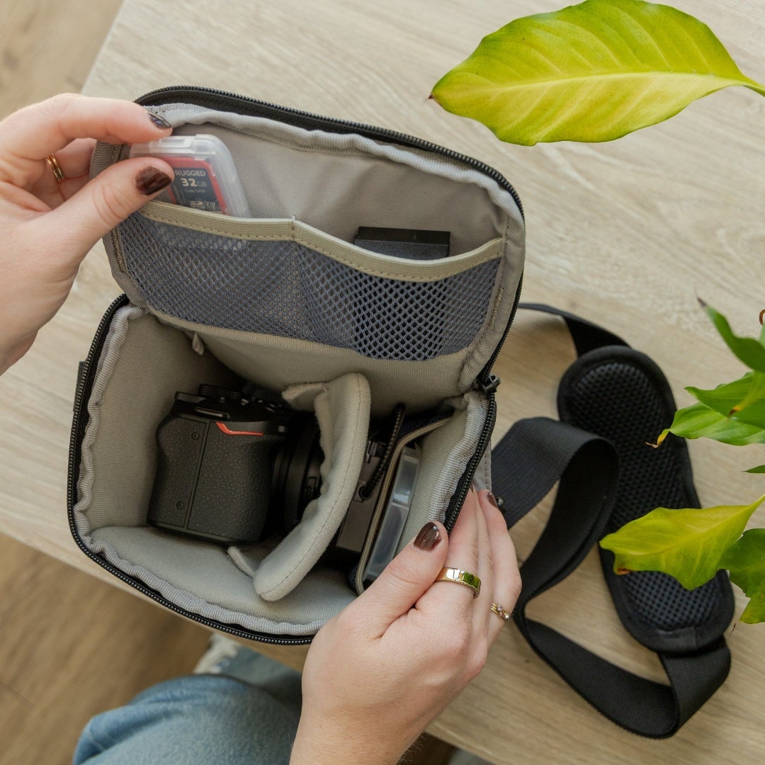 PROMASTER IMPULSE 2.0 Medium Shoulder Bag 3.2 L Grey - additional product view