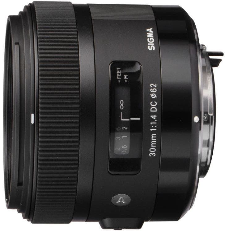 Sigma 30mm f/1.4 DC HSM Art Series lens, Pentax K mount