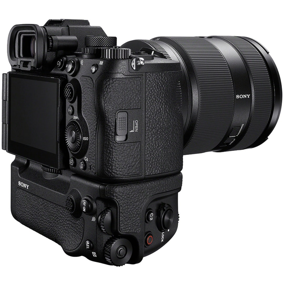 Sony VGC6 Vertical Grip for A7R Mark 6 - additional product view