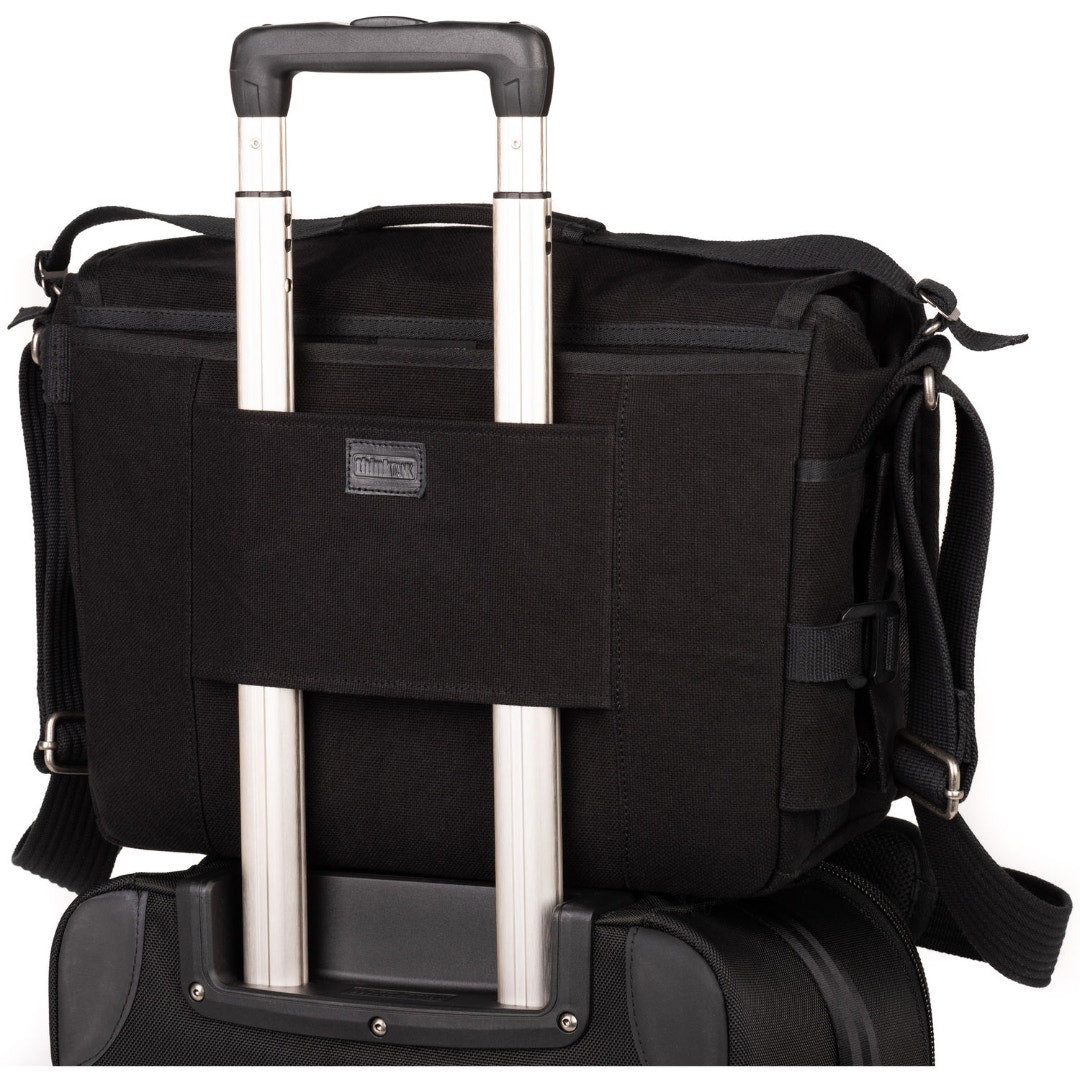 Think Tank Retrospective 30 V2.0, Black Shoulder Bag - additional product view