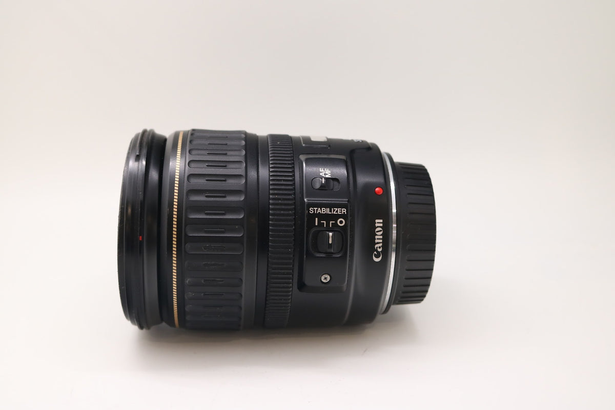 Canon EF 28-135mm f/3.5-5.6 IS USM Lens