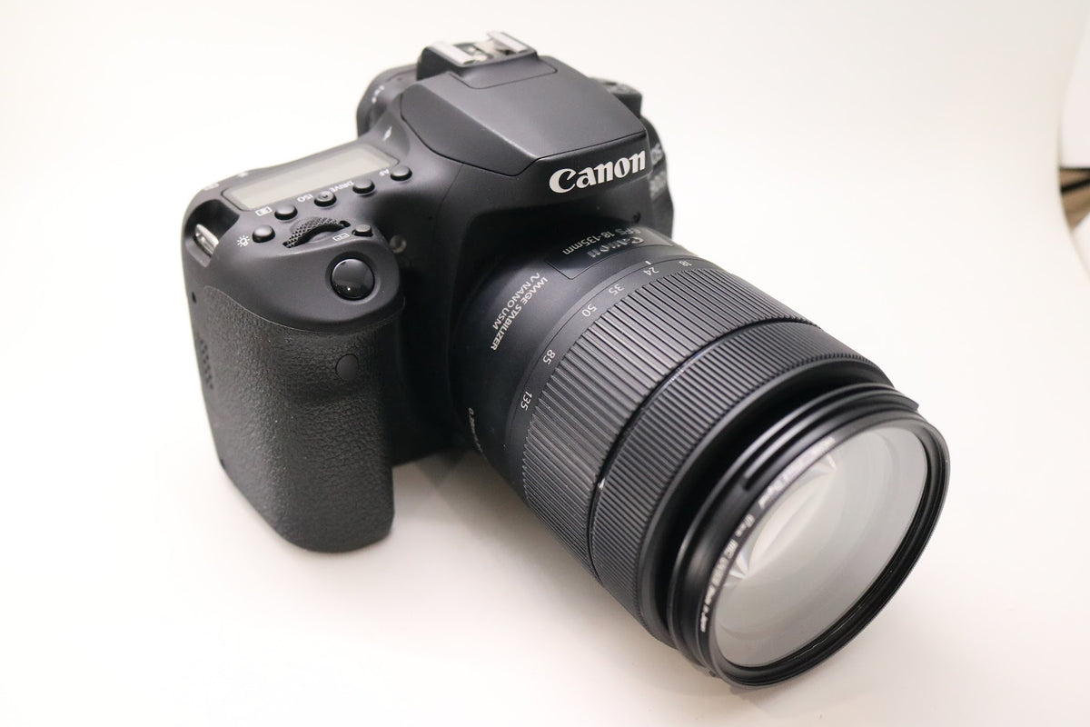 Canon EOS 90D DSLR Camera with EF-S 18-135mm Lens