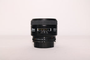 Nikon AF NIKKOR 85mm f/1.8D Lens