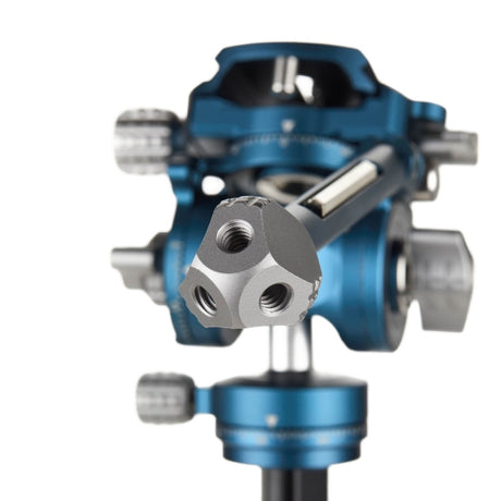 Benro Cyanbird Aluminium Tripod, FS20PRO Hybrid Head, Flip Lock - additional product view