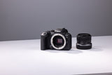 Canon EOS R10 Mirrorless Camera Body w/RF-18-45mm f/4.5-6.3 IS STM Lens - additional product view