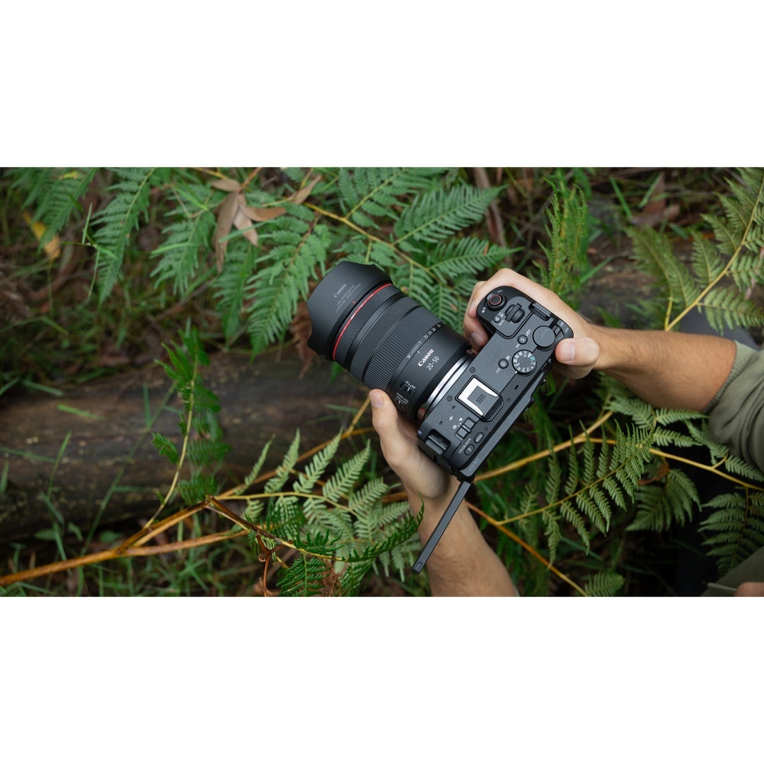 Canon EOS R6 V w/ RF 20-50mm f /4L IS USM PZ Limited Edition w/ RØDE Wireless GO (Gen 3) - additional product view