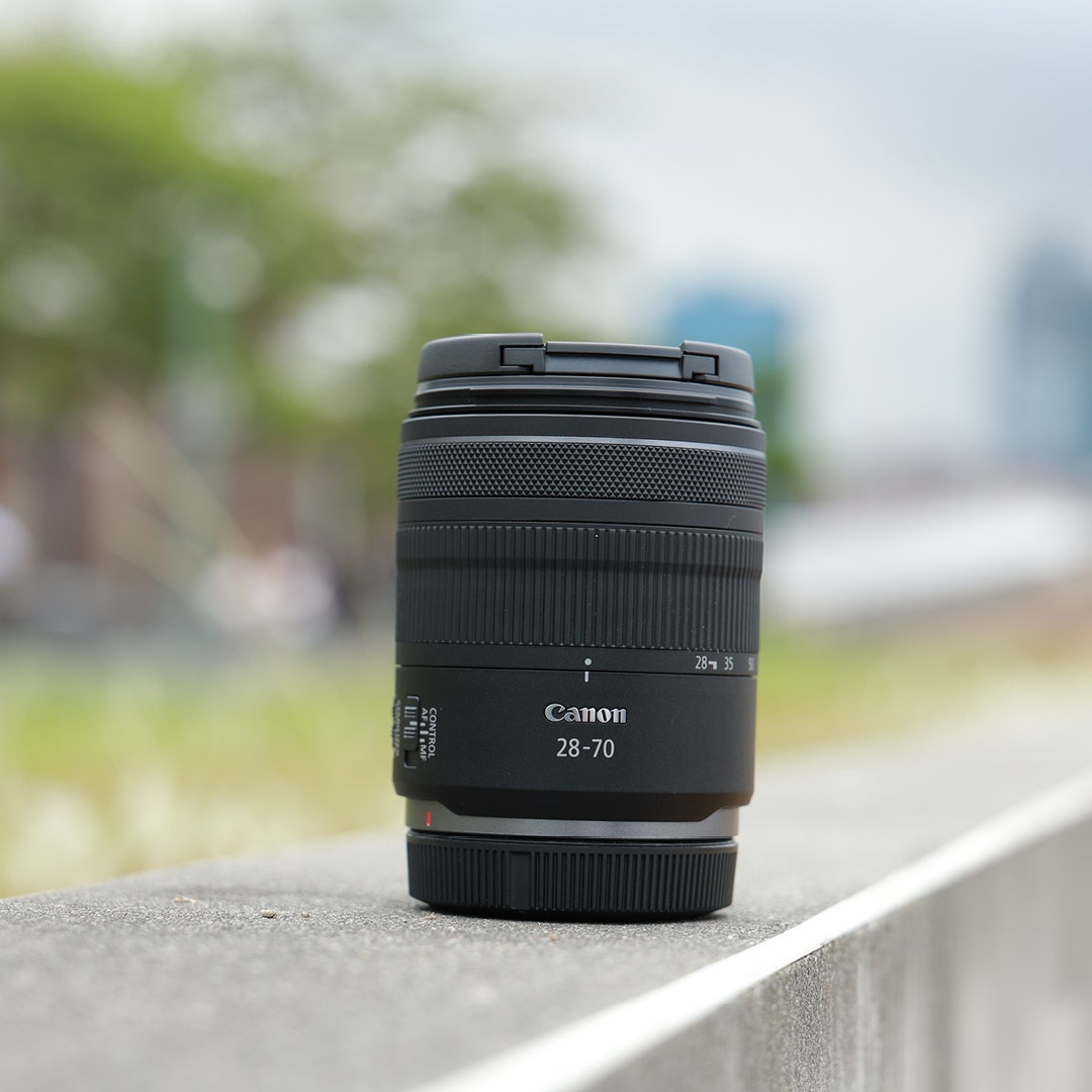Canon RF28-70mm f/2.8 IS STM Lens - additional product view