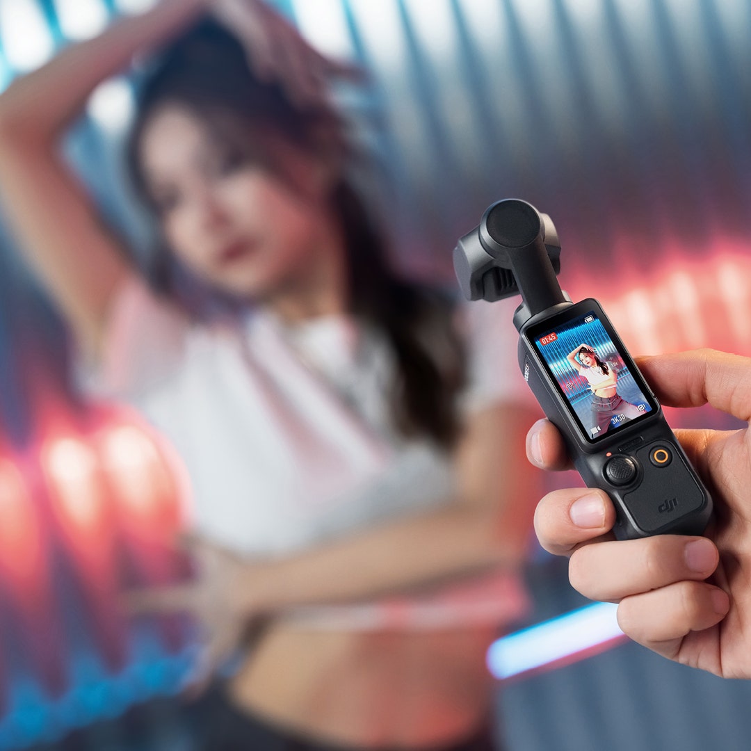 DJI Osmo Pocket 3 4K 3-Axis Camera/Gimbal Creator Combo - additional product view