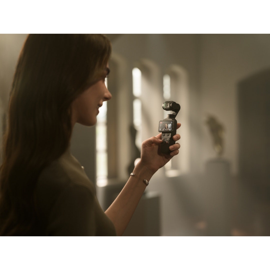 DJI Osmo Pocket 4 Camera/Gimbal Standard Combo - additional product view