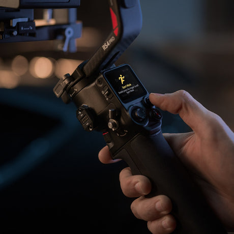 DJI RS 4 Pro Combo Gimbal Stabiliser - additional product view