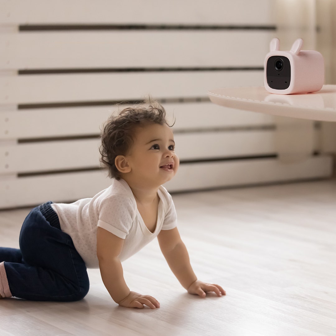 EZVIZ BM1 2MP Wireless Baby Monitor - Peach Bunny - additional product view