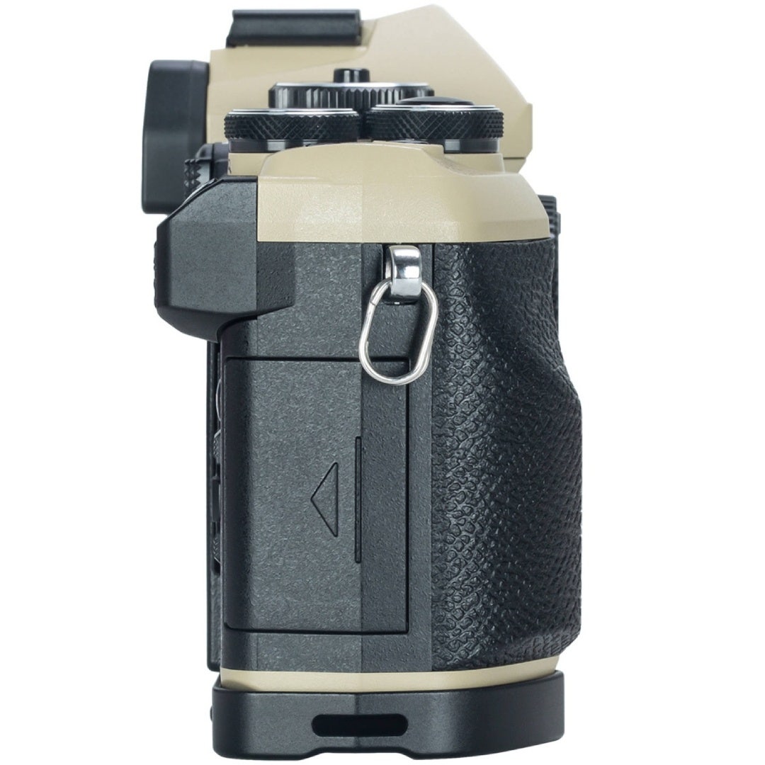 FLeofoto L-Bracket for Olympus OM-5II – Black - additional product view
