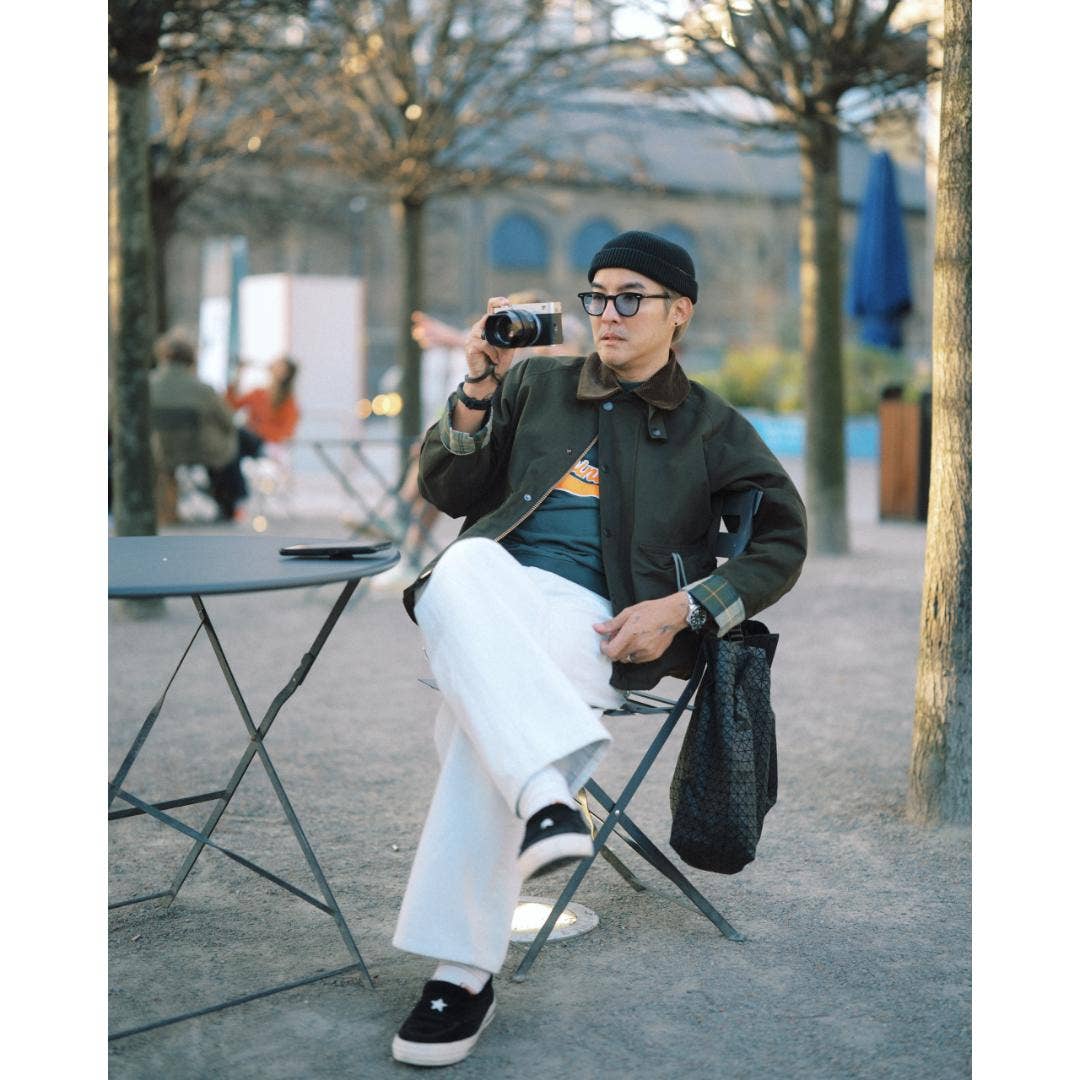 FujiFilm X-E5 Silver Body Only Compact System Camera - additional product view