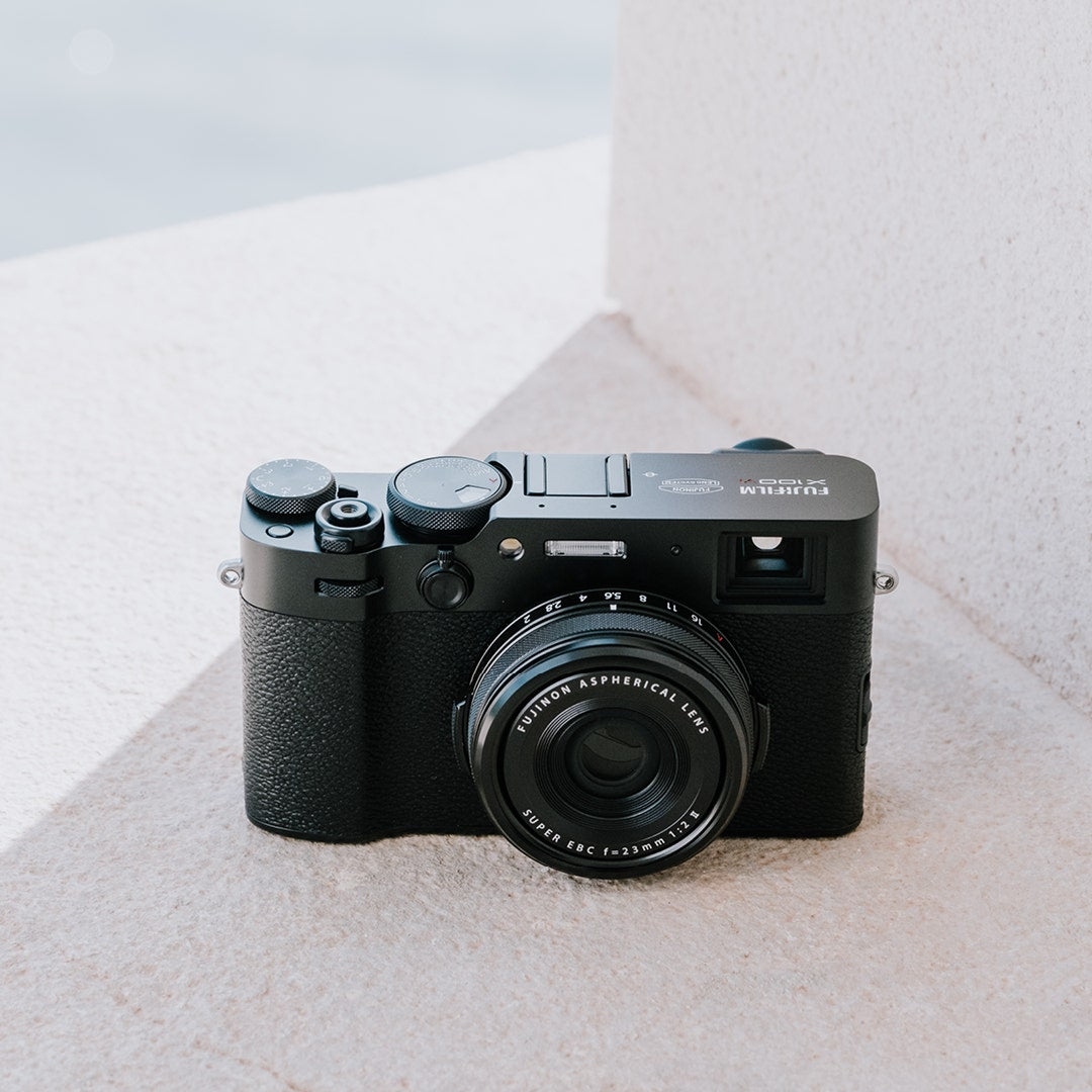 FujiFilm X100VI Black Digital Compact Camera - additional product view
