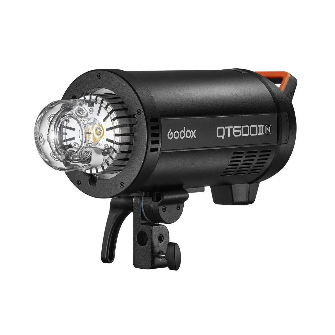 Godox QT 600IIIM HSS studio flash