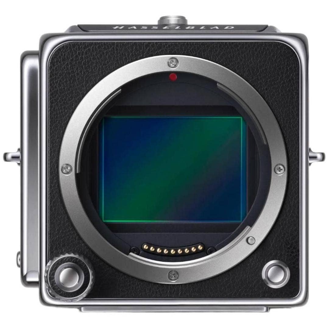 Hasselblad 907X and CFV 100C medium format mirrorless camera