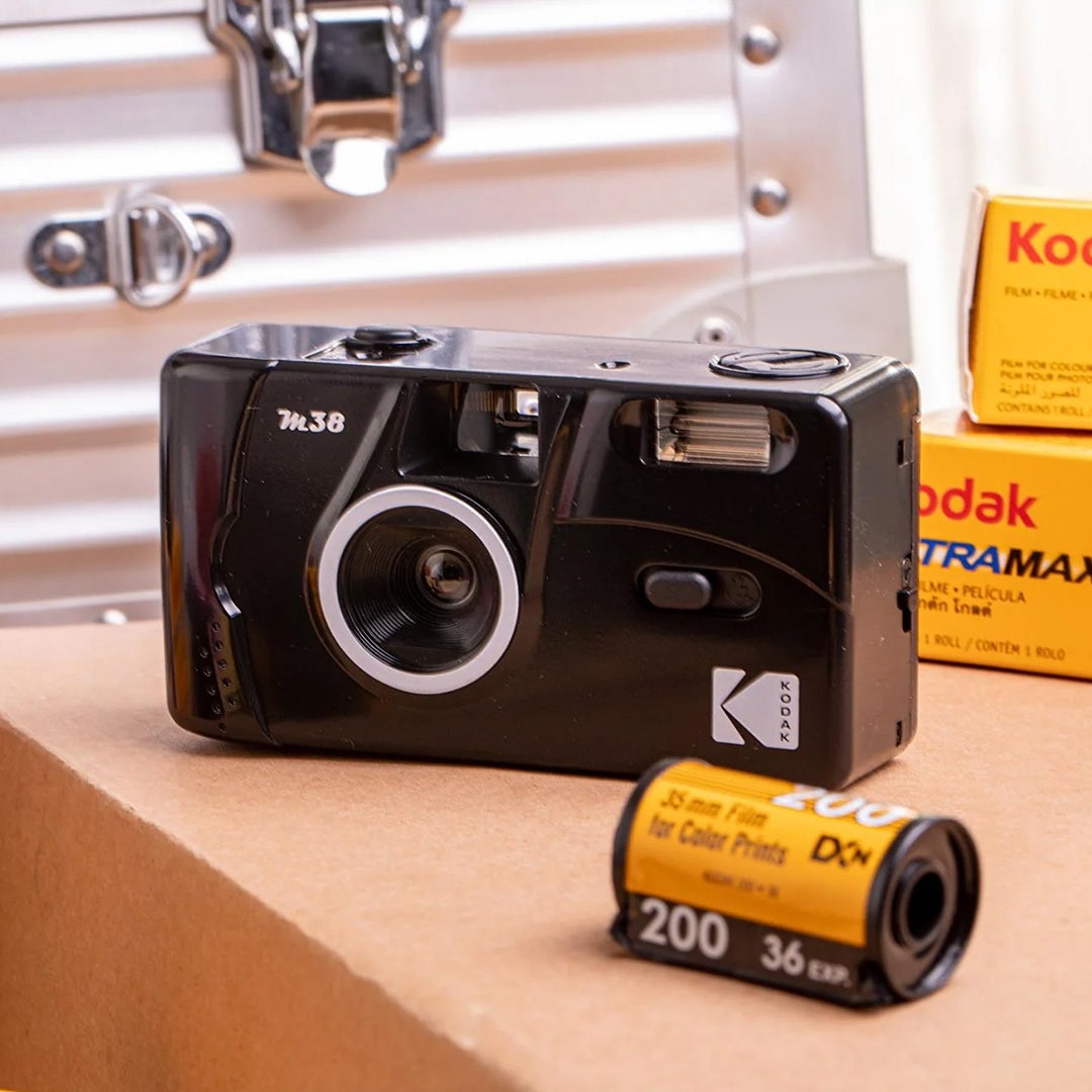 Kodak M38 Film Camera with Flash - Starry Black - additional product view