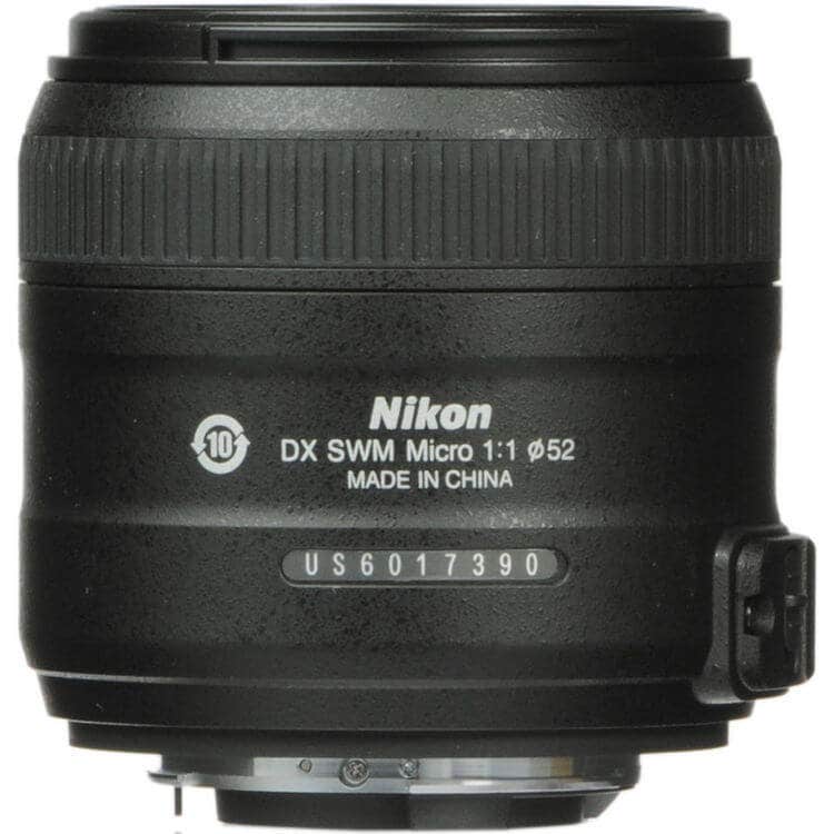Nikon AF-S DX 40mm f/2.8G Micro Lens - additional product view
