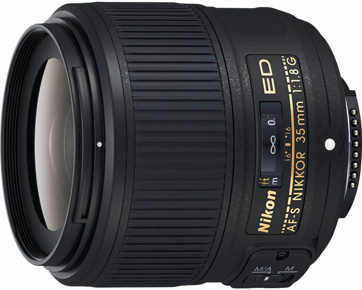 Nikon AF-S FX 35mm f/1.8G lens