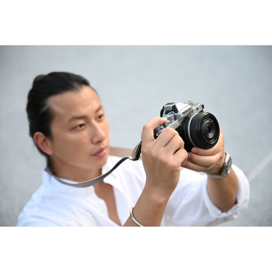 Nikon Zf Body Silver Full Frame Mirrorless Camera - additional product view