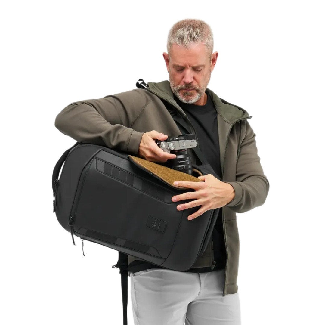 Nomatic McKinnon Camera Pack 35L Black V2 - additional product view
