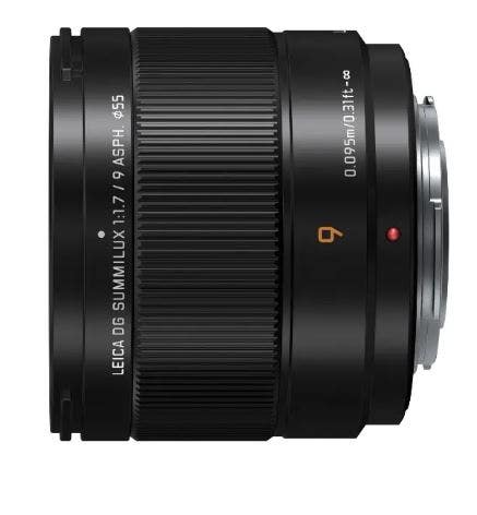 Panasonic Leica DG Summilux 9mm f/1.7 ultra wide angle lens, Micro Four Thirds mount