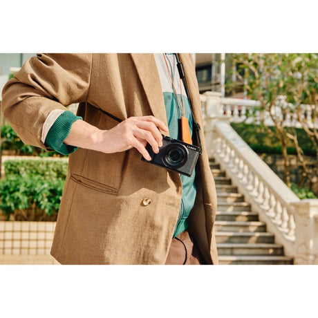 Panasonic LUMIX L10 - Black Premium Compact Camera - additional product view