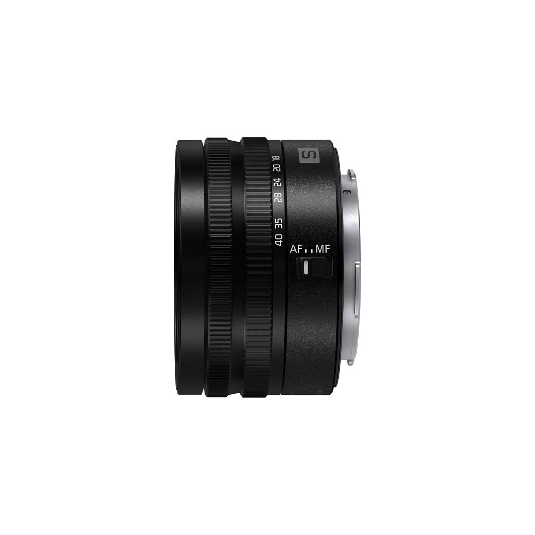 Panasonic Lumix S 18-40mm f/4.5-6.3 Lens - additional product view