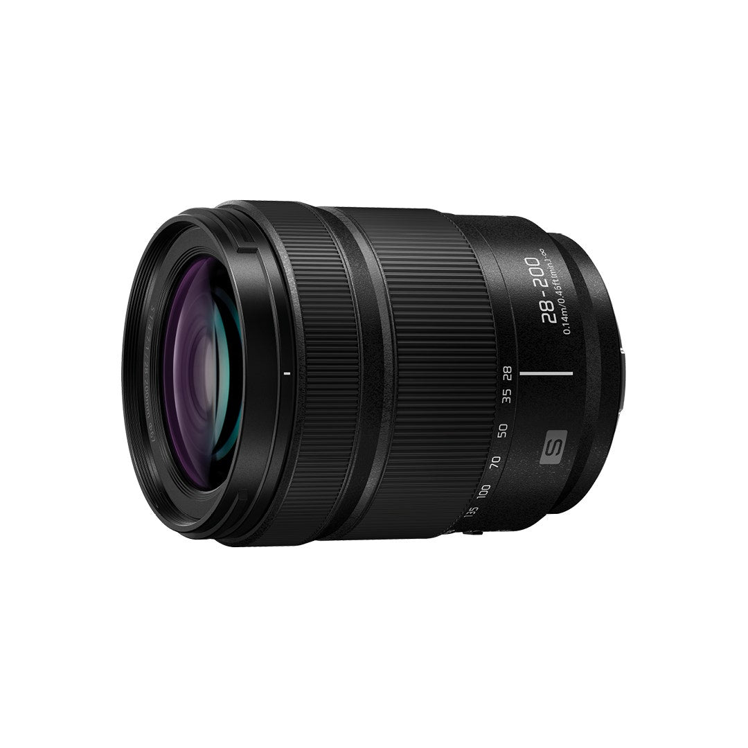 Panasonic Lumix S 28-200mm f/4-7.1 Macro OIS Lens - additional product view